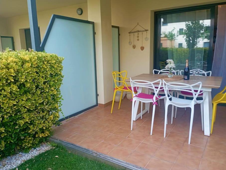 Apartamento En Primera Linea De Mar Roses Exterior photo