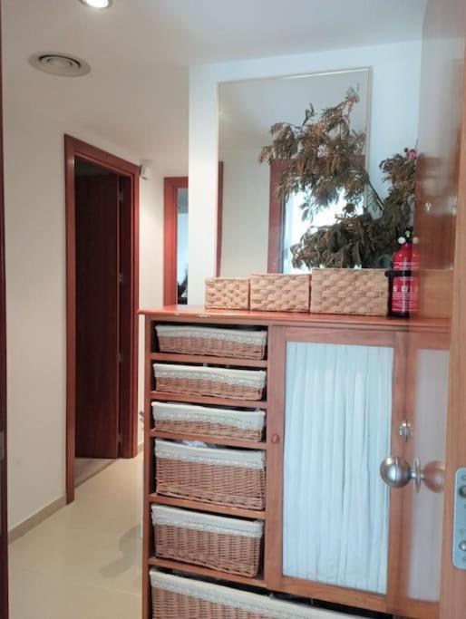 Apartamento En Primera Linea De Mar Roses Exterior photo