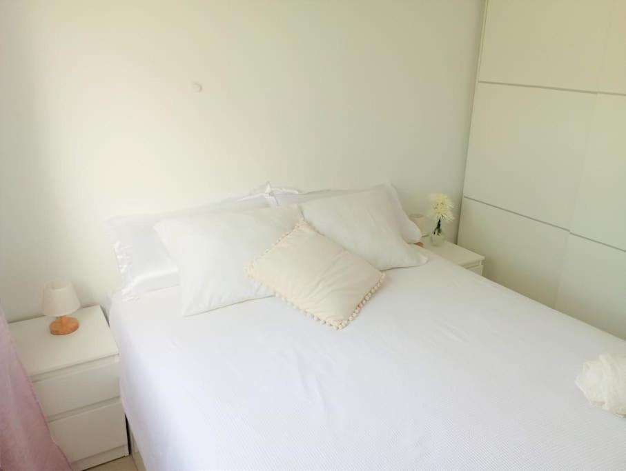 Apartamento En Primera Linea De Mar Roses Exterior photo